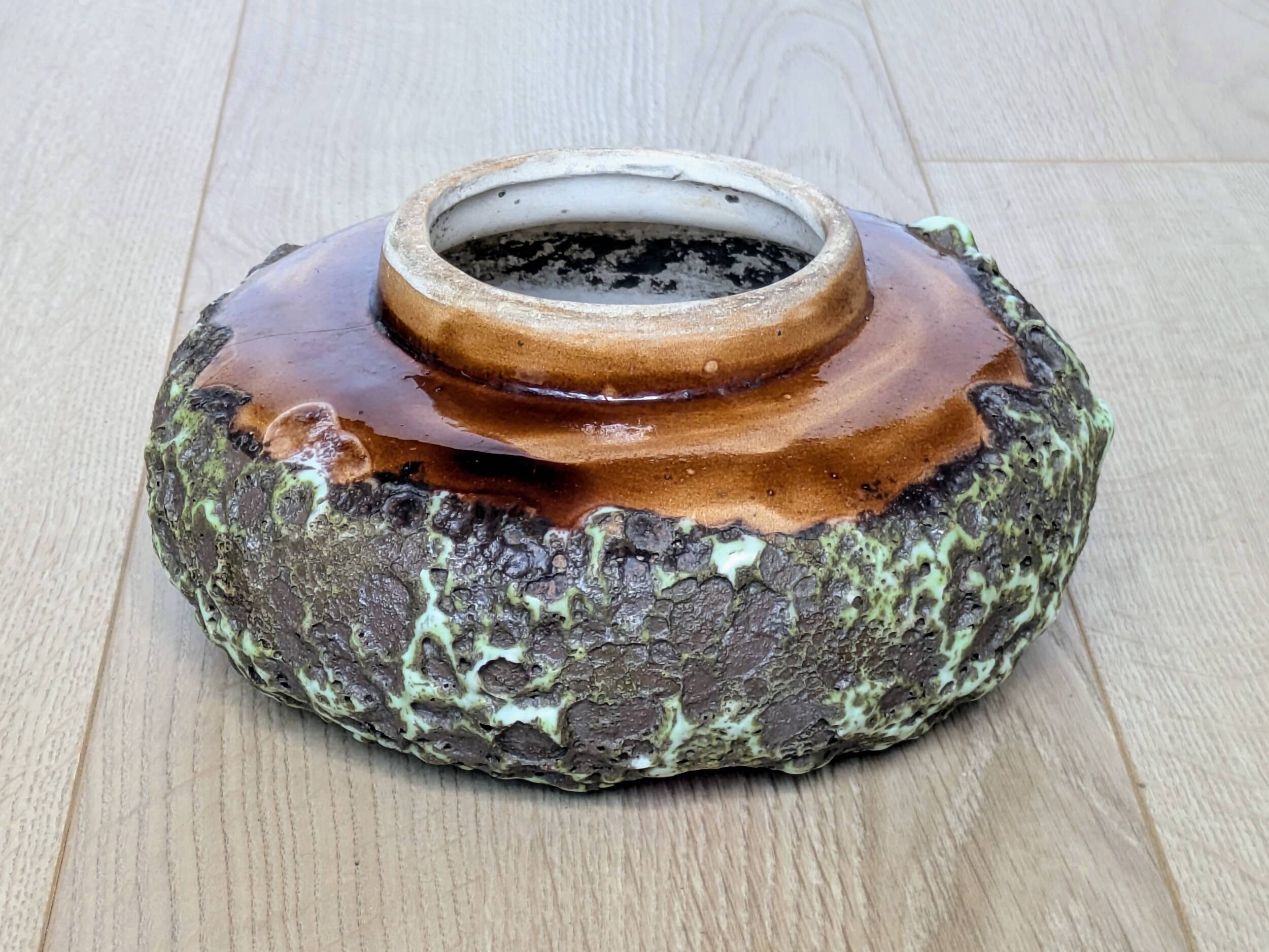 ceramic ashtray – France, 1960s – volcanic enamel