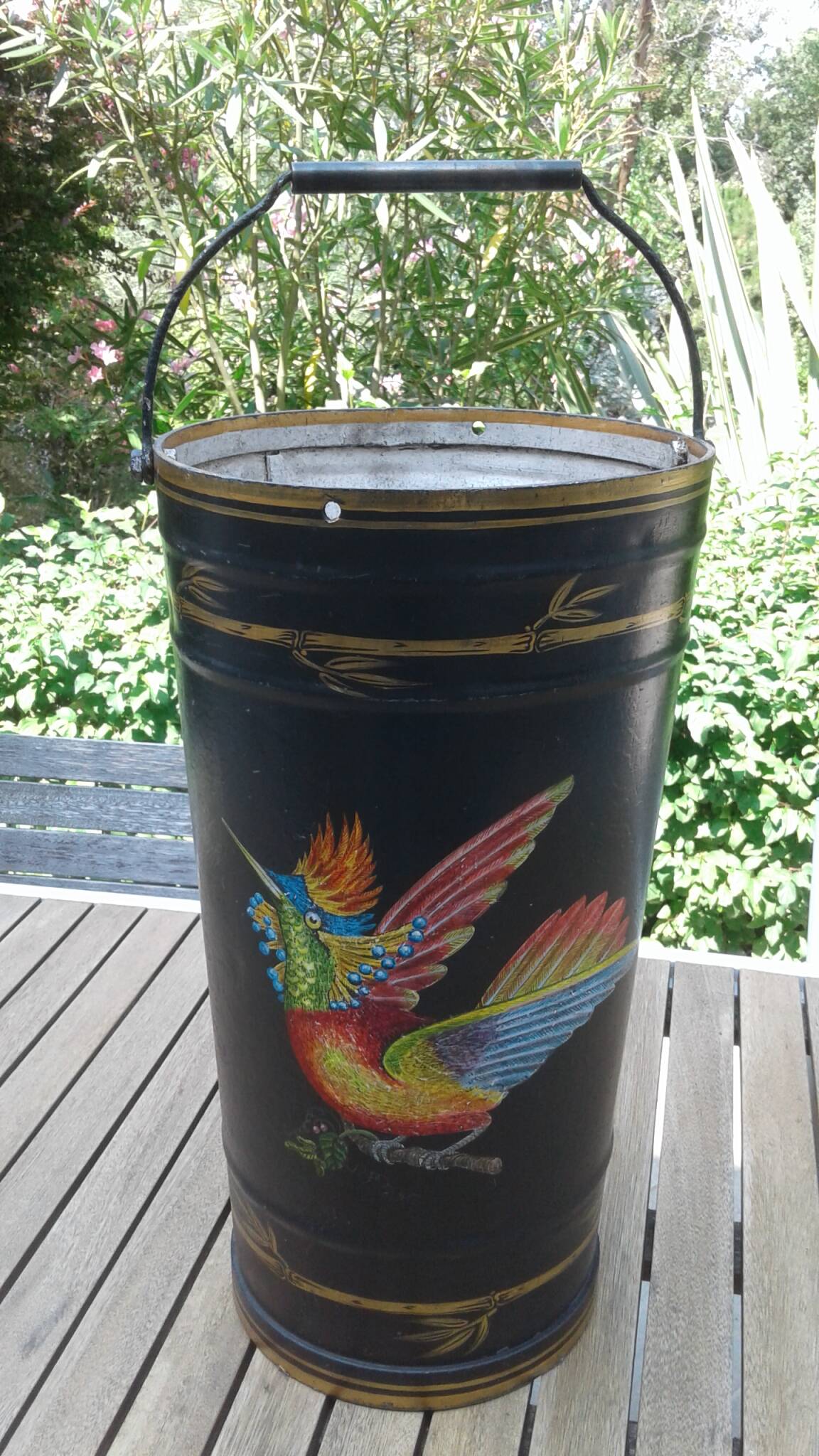Zinc umbrella stand
