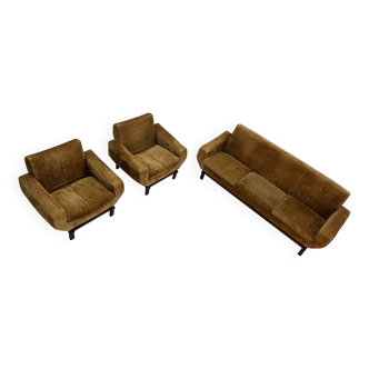 Living room set in amber velvet
