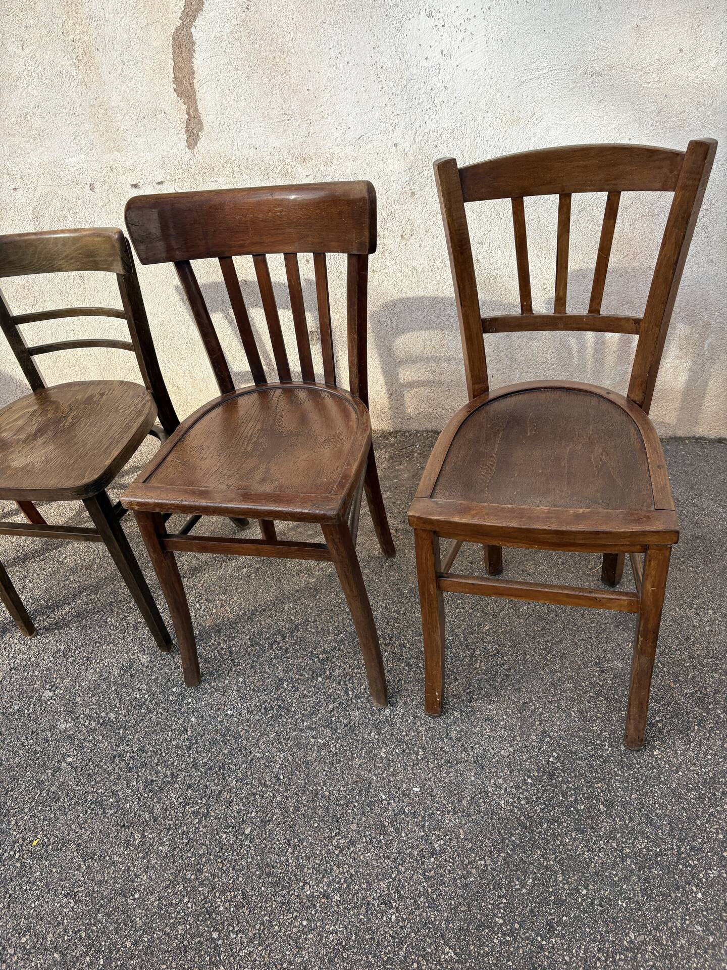 Set of 4 dark vintage bistro chairs