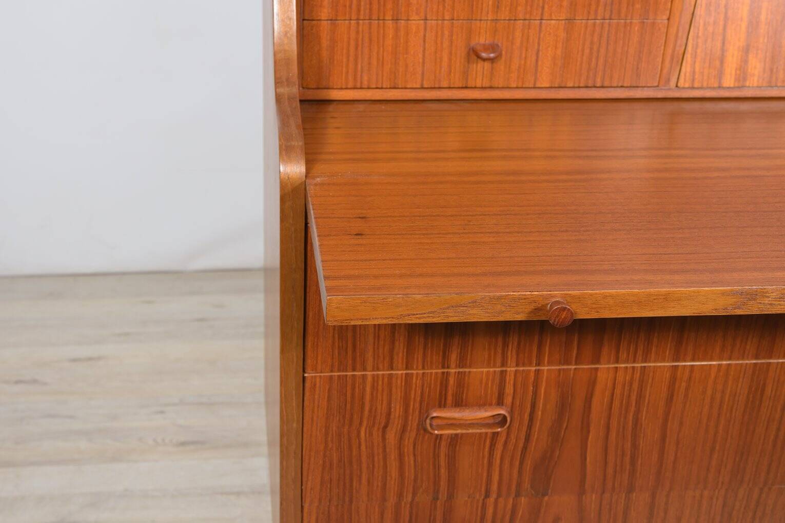 Mid century Teak Dresser with dressing table, 1960s
