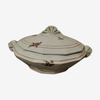 Old tureen