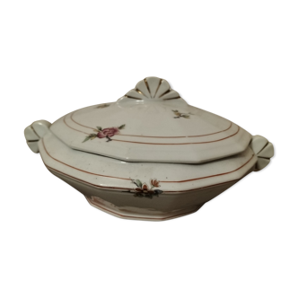 Old tureen