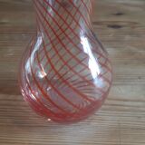 Vase en verre vintage liseré rouge