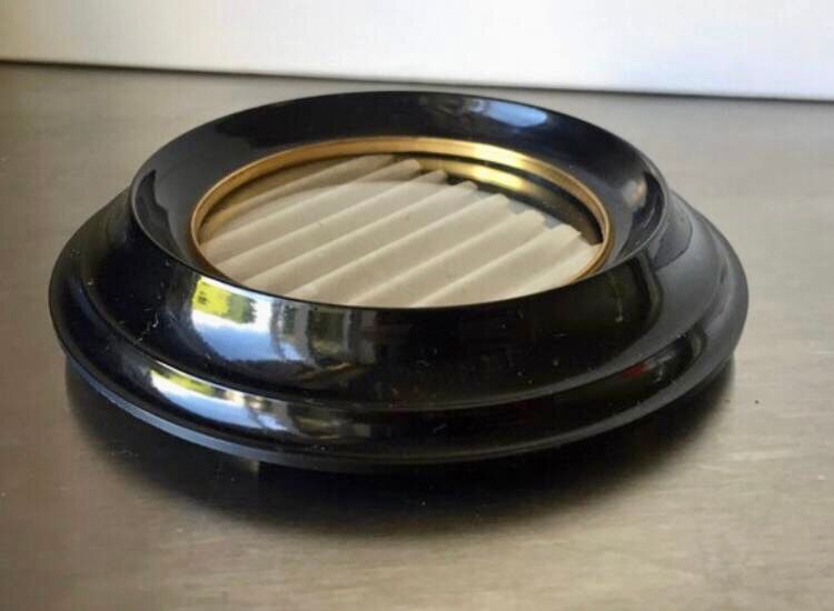 Cadre en bakélite vintage diamètre 12,5 cm