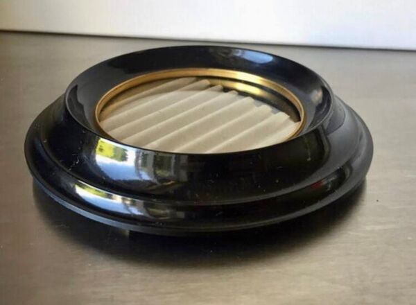 Cadre en bakélite vintage diamètre 12,5 cm
