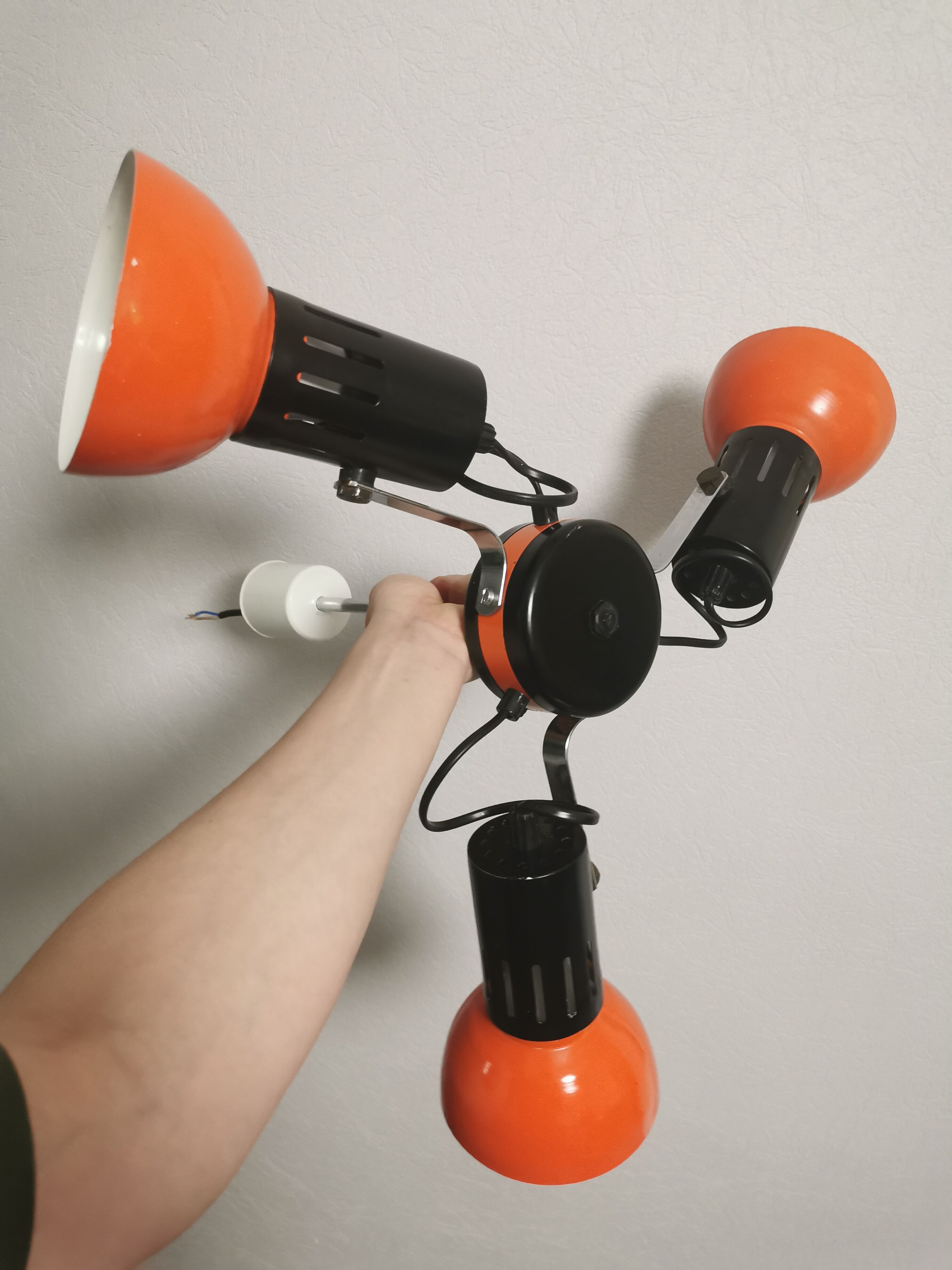 Hanging lamp 3 orientable spots, Aluminor France, 1970