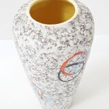 German vase signed S & G of the 1960s