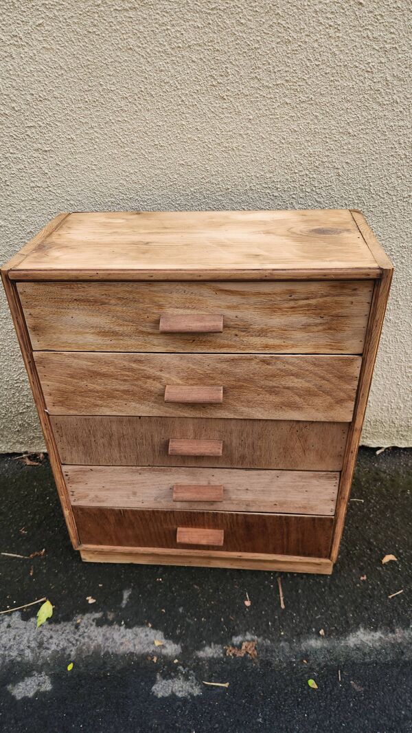 Ancienne meuble en bois 5 tiroirs fait en boîte publicitaire