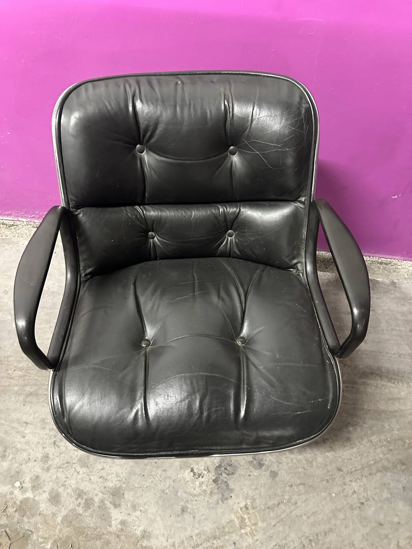 Fauteuil Pollock Knoll premier édition ( piètement épingle)