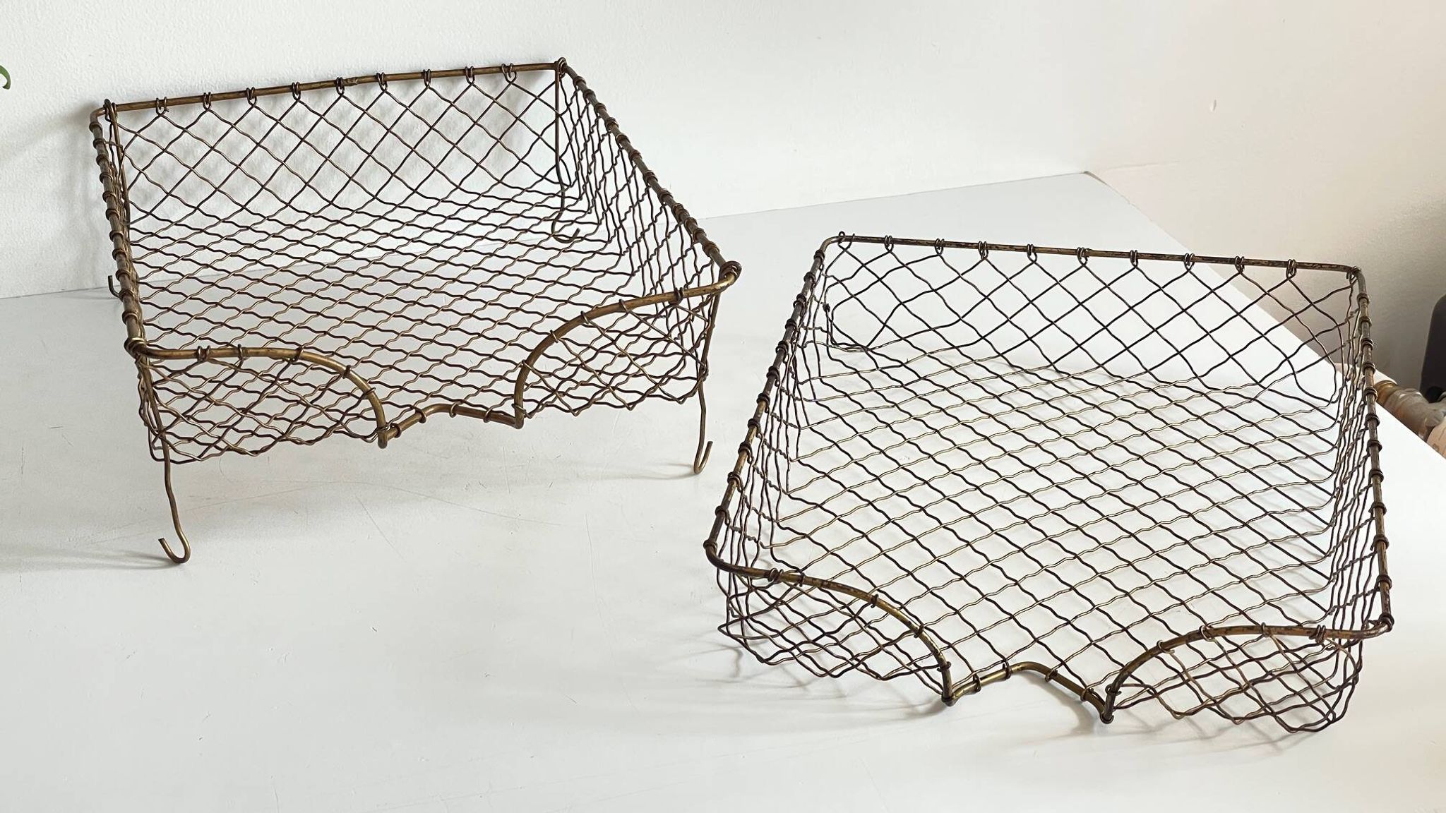 Bannettes empilables fil de laiton vintage