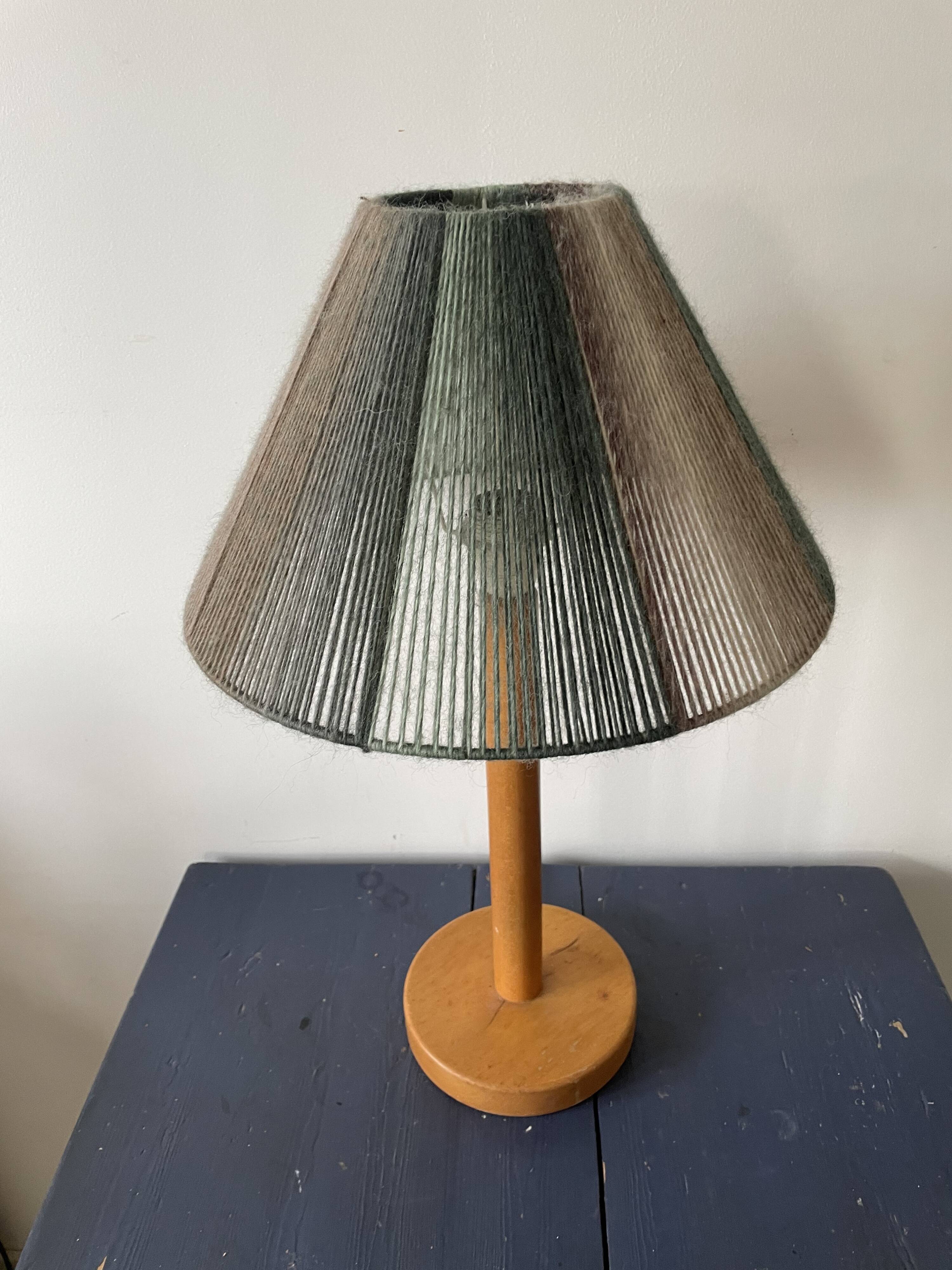 Vintage blond wooden lamp