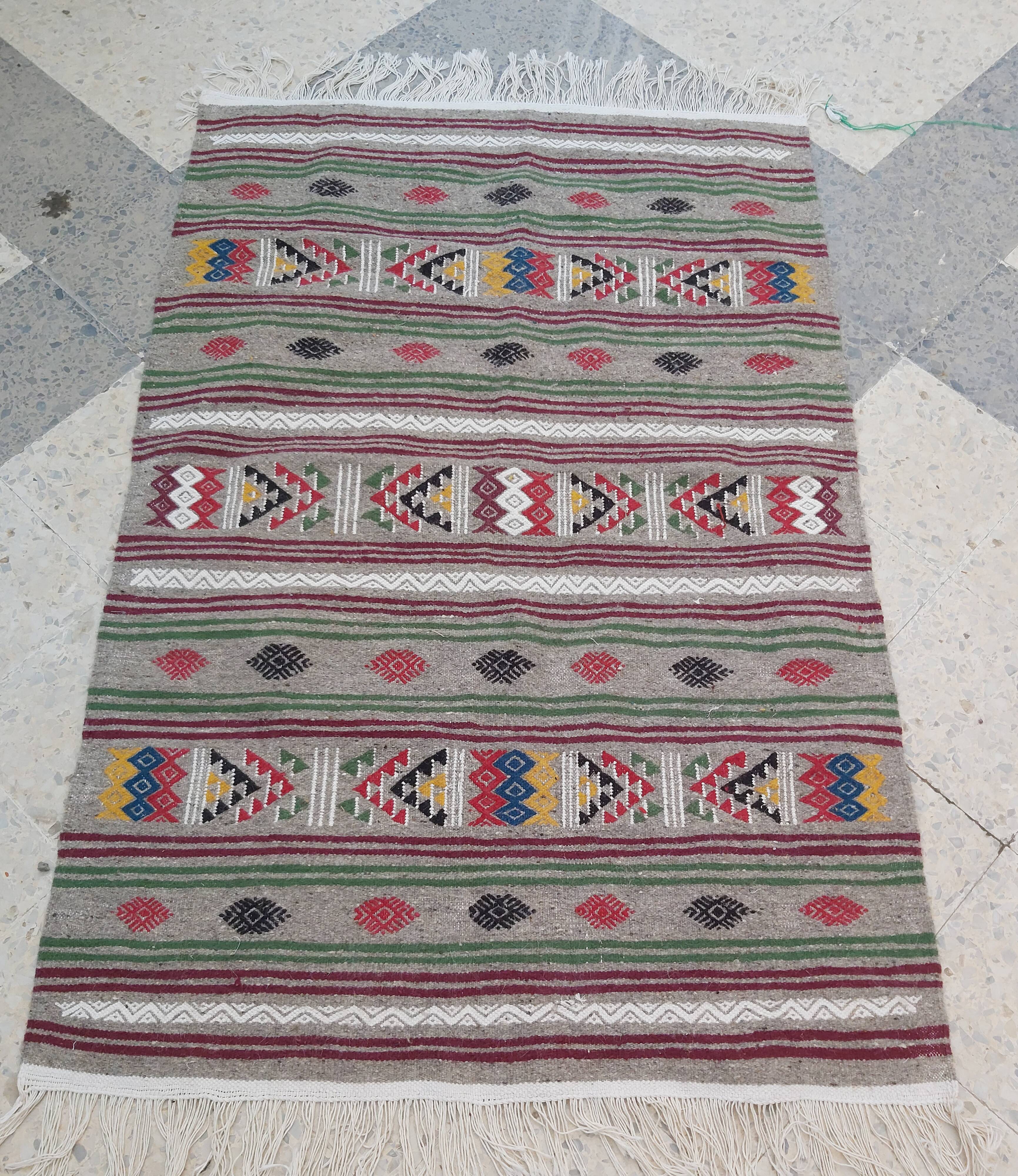 Traditional grey kilim carpet handmade in pure wool 145x100cm