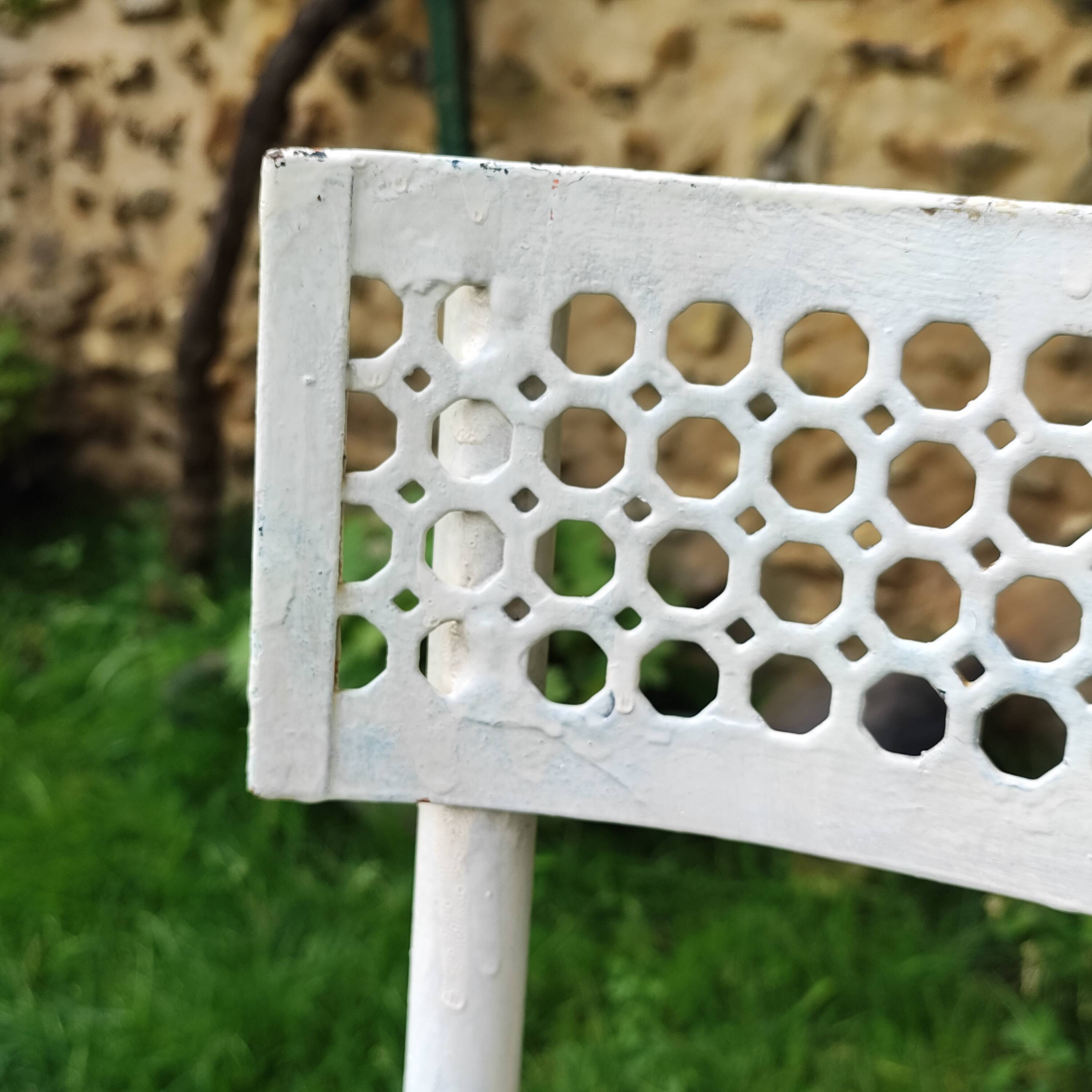 Armchairs and garden chairs 50/60s