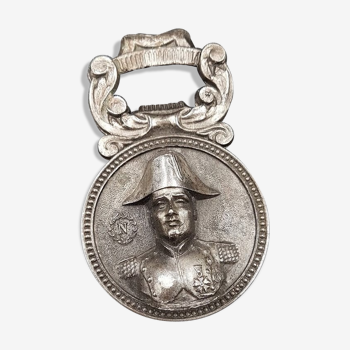 Bottle opener "souvenir of paris" napoleon and parisian monuments silver metal