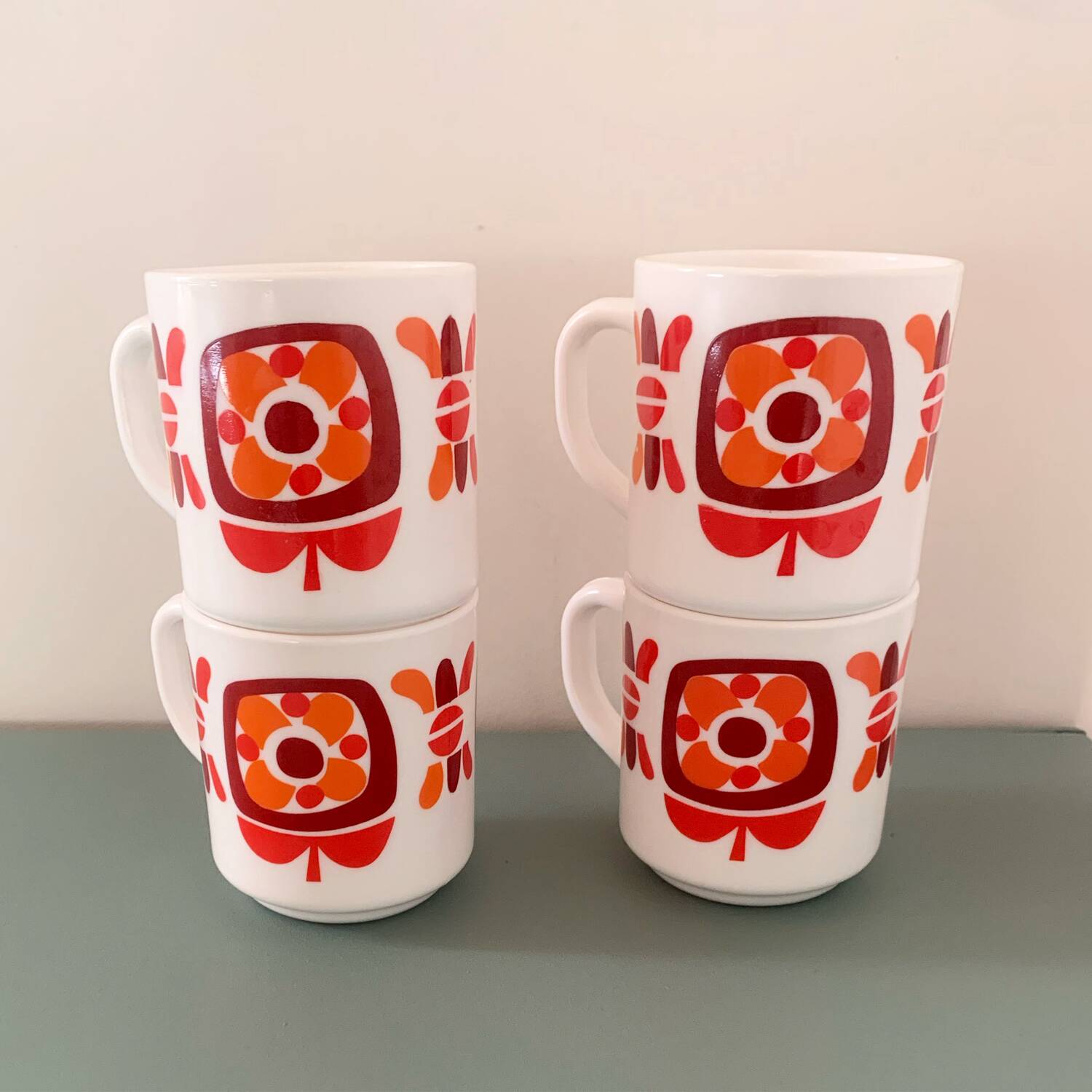 Set of 4 MOBIL mugs