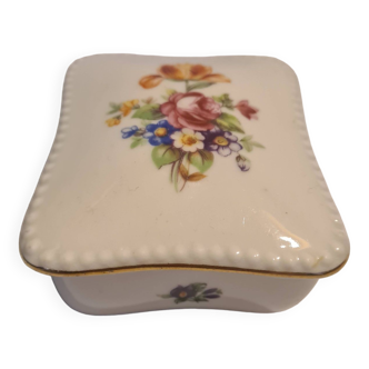 GDR 1877 porcelain box with floral decoration