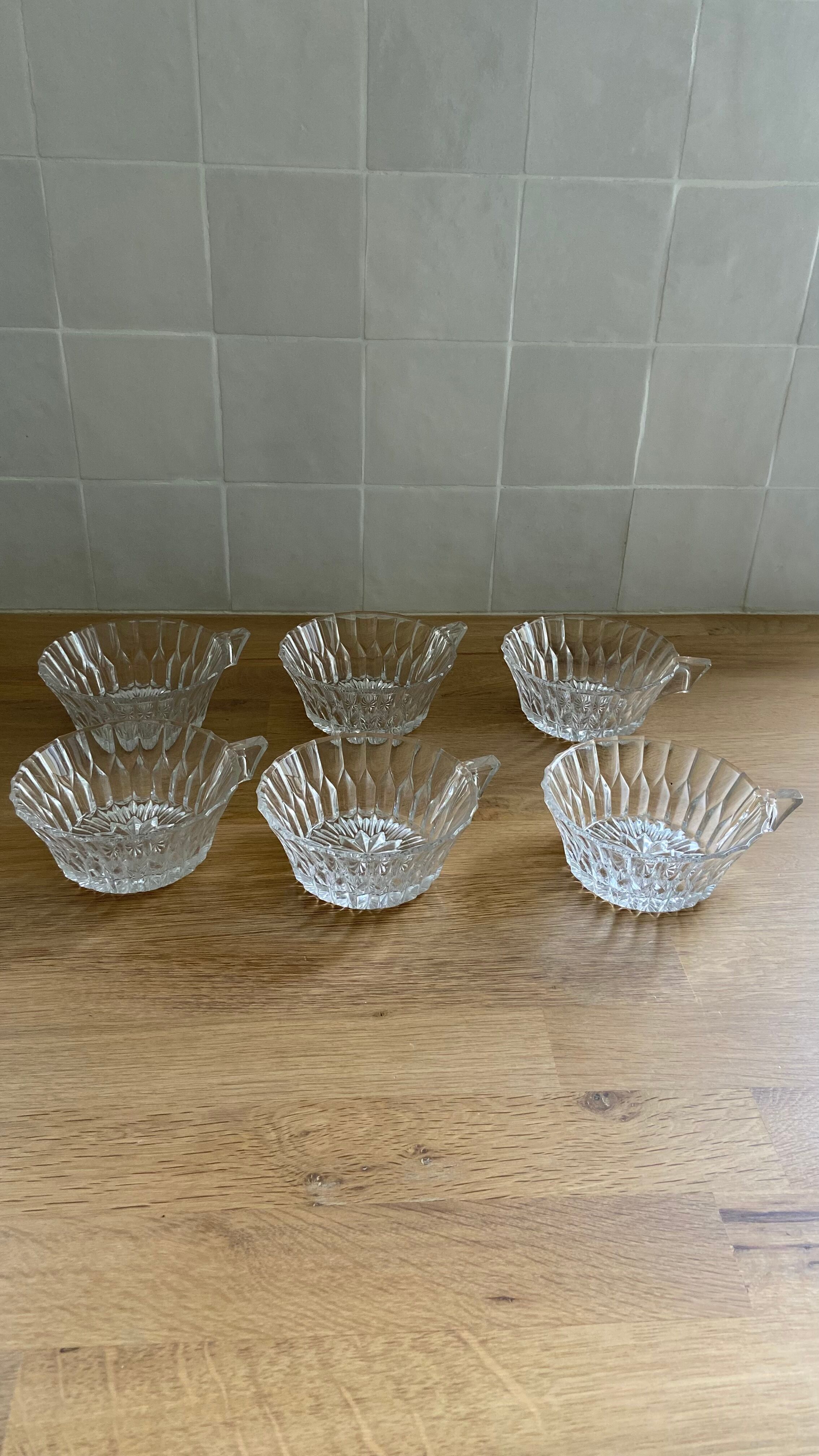 Christmas Pop-up 2022 - Set of 6 Vintage Glass Coffee/Tea Cups