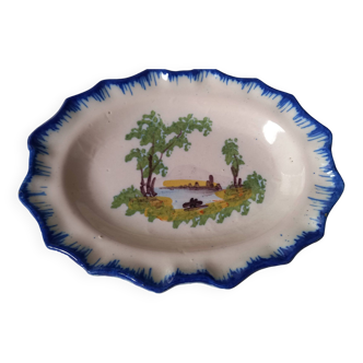 Oval dish with hand-painted decoration