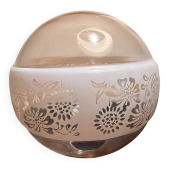 Vintage globe lampshade