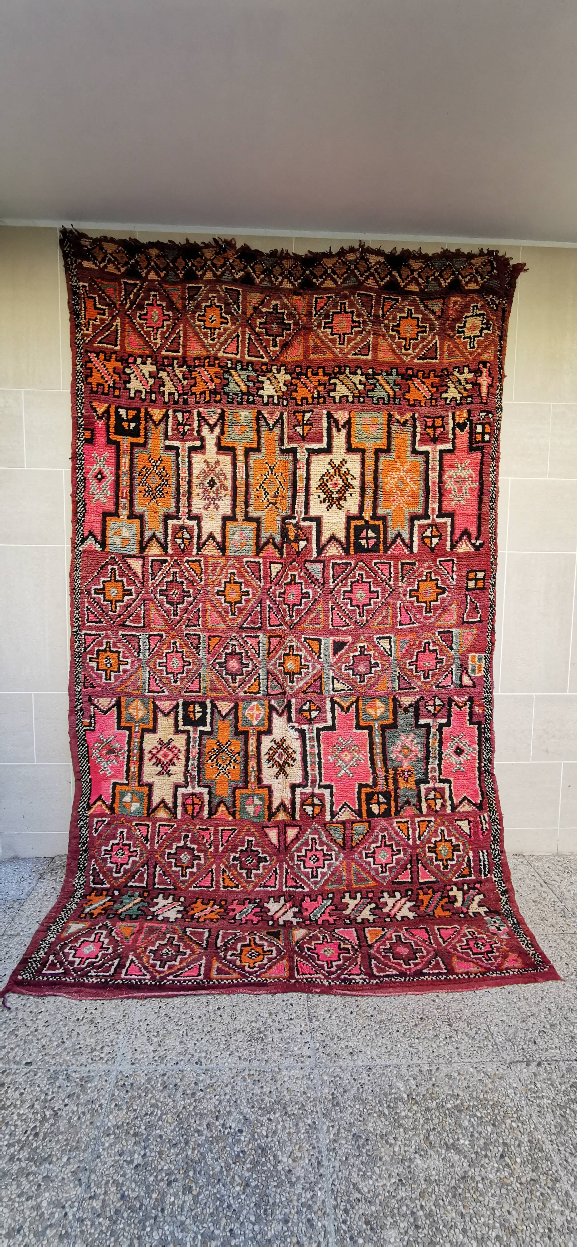 Ancient Berber carpet boujaad, 294x170 cm