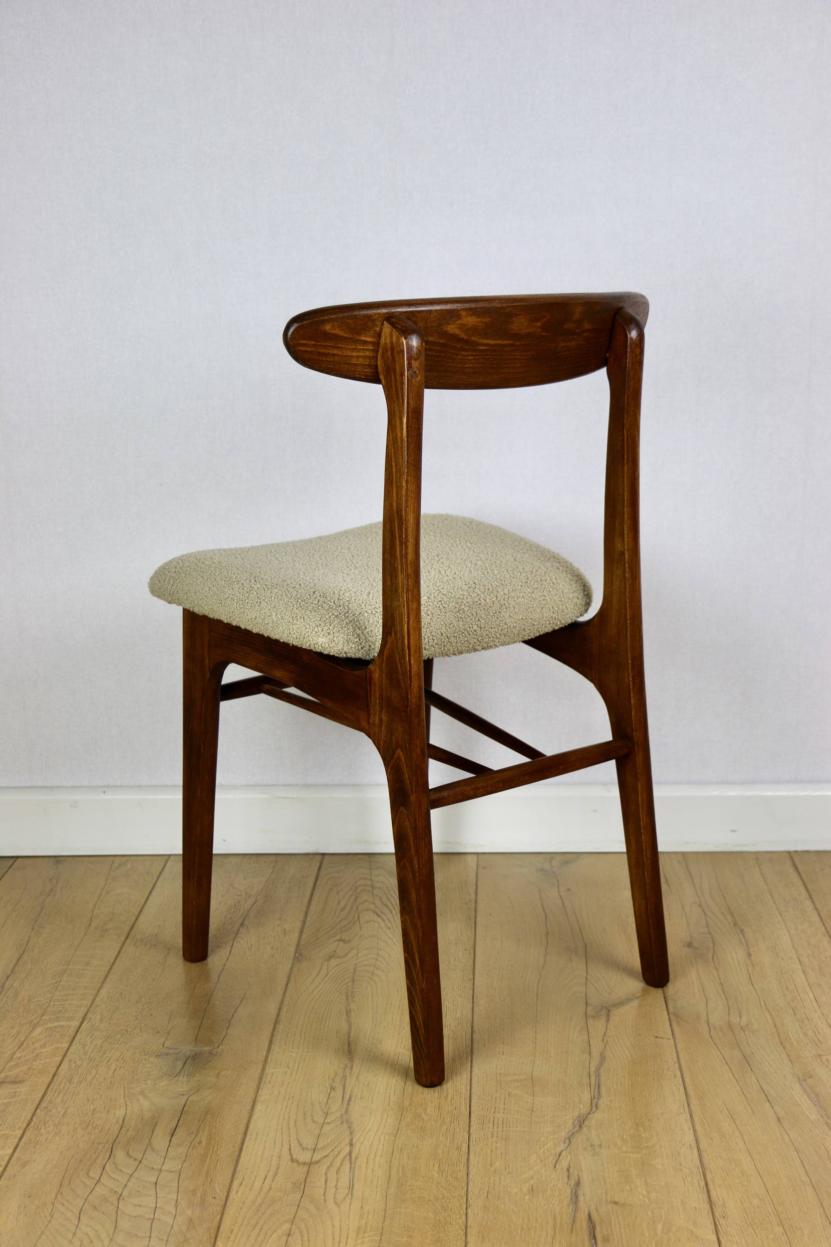 Chaises vintage Hałas beige bouclé - lot de 3