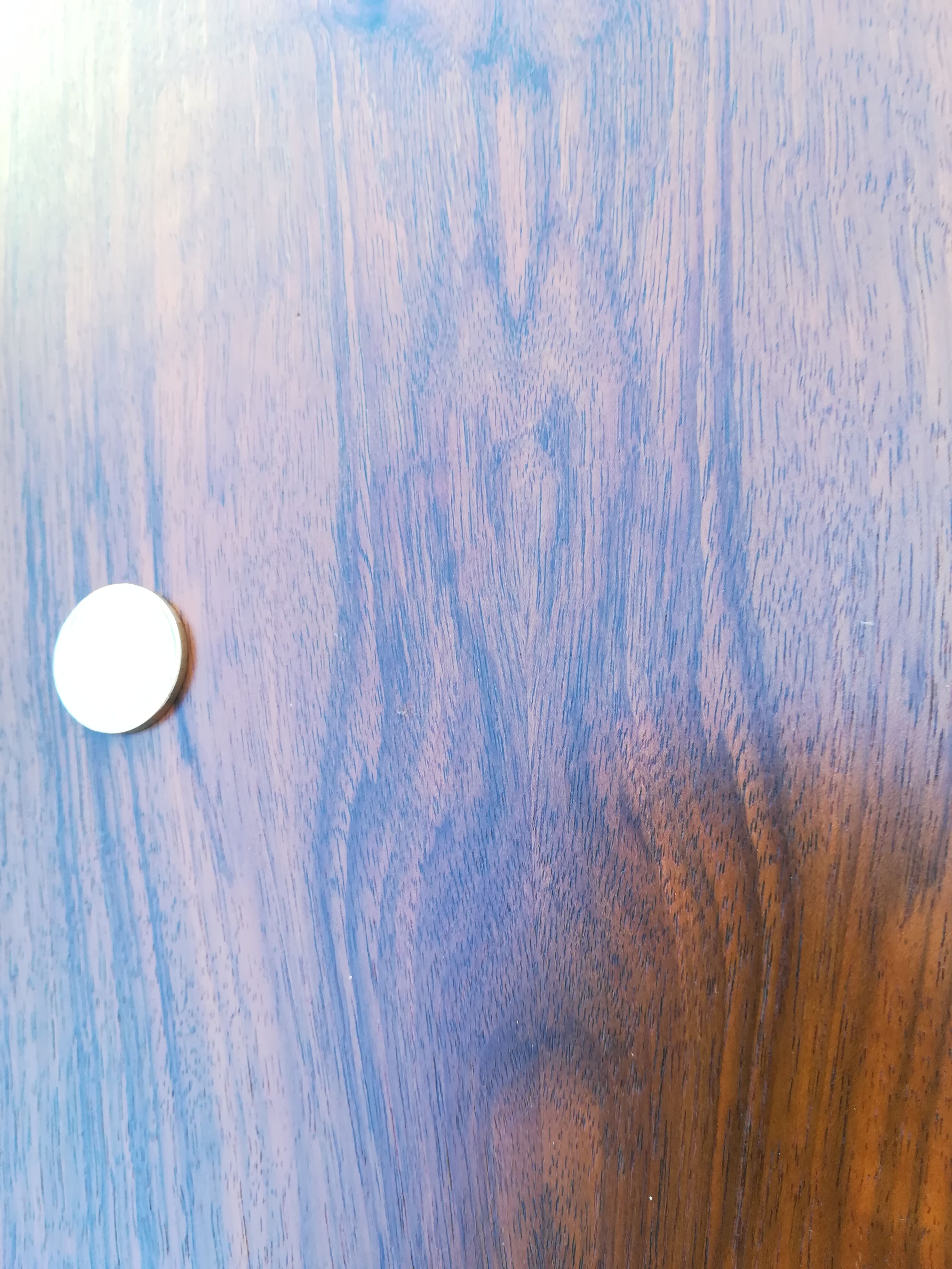 Round table with an extension