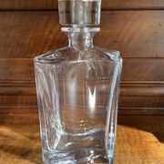 Carafe à whisky en cristal galbé