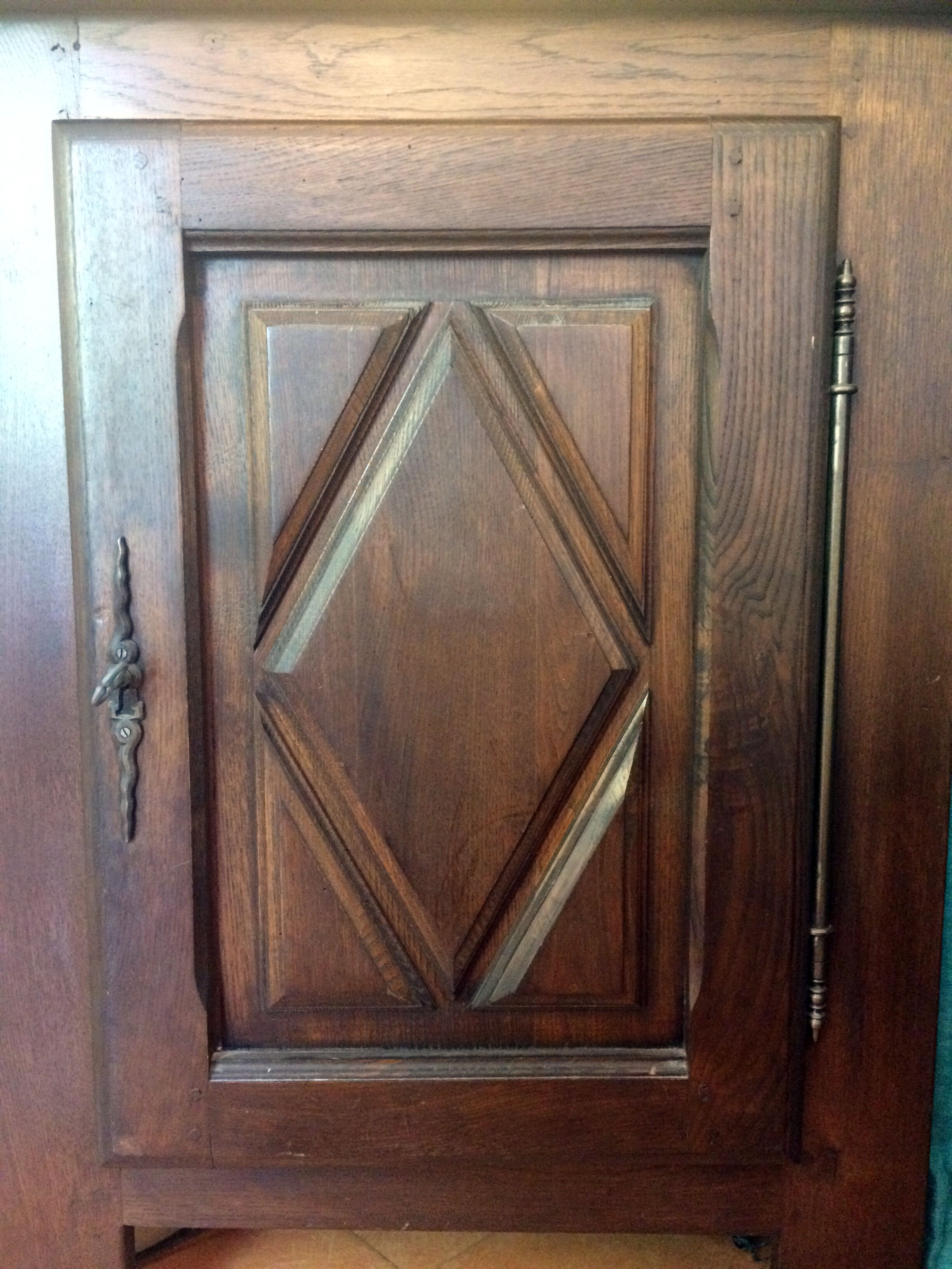 Vintage wooden corner buffet furniture