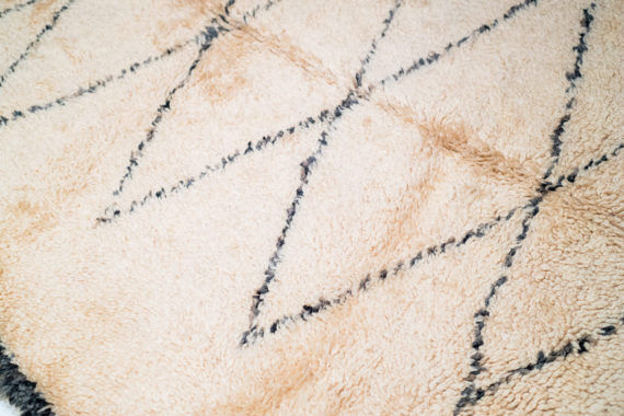 Berber carpet 177 x 144 cm