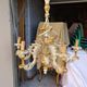 Lustre baroque Italien en bois et stuc doré 109 cm
