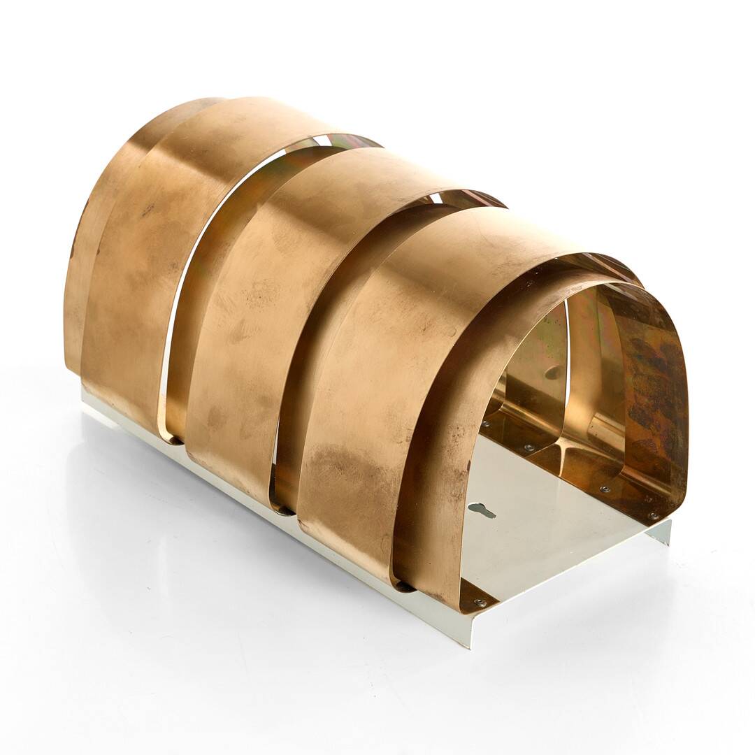 V155 brass wall lamp - design Hans-Agne Jakobsson