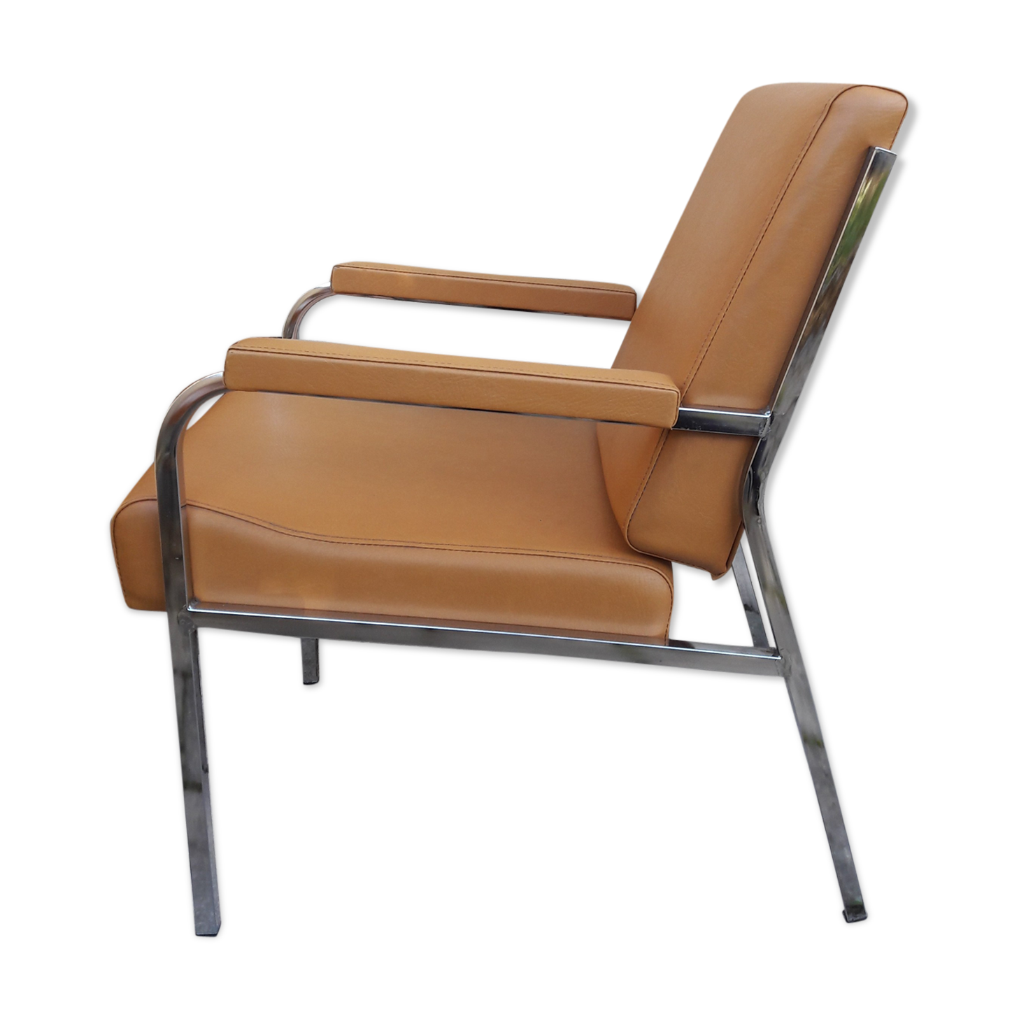 Fauteuil acier chromé et skaï
