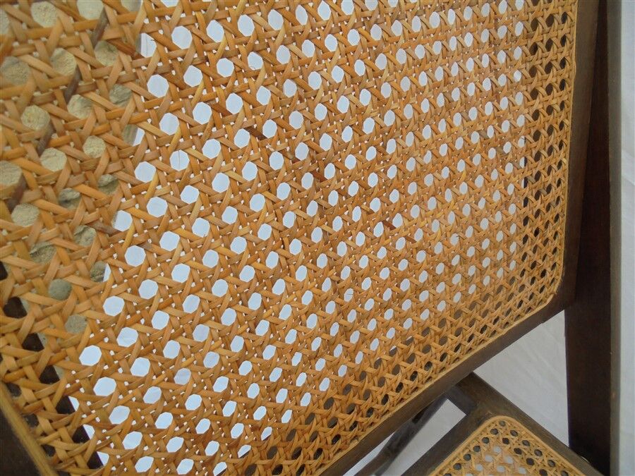 Chaise pliante en bois et cannage