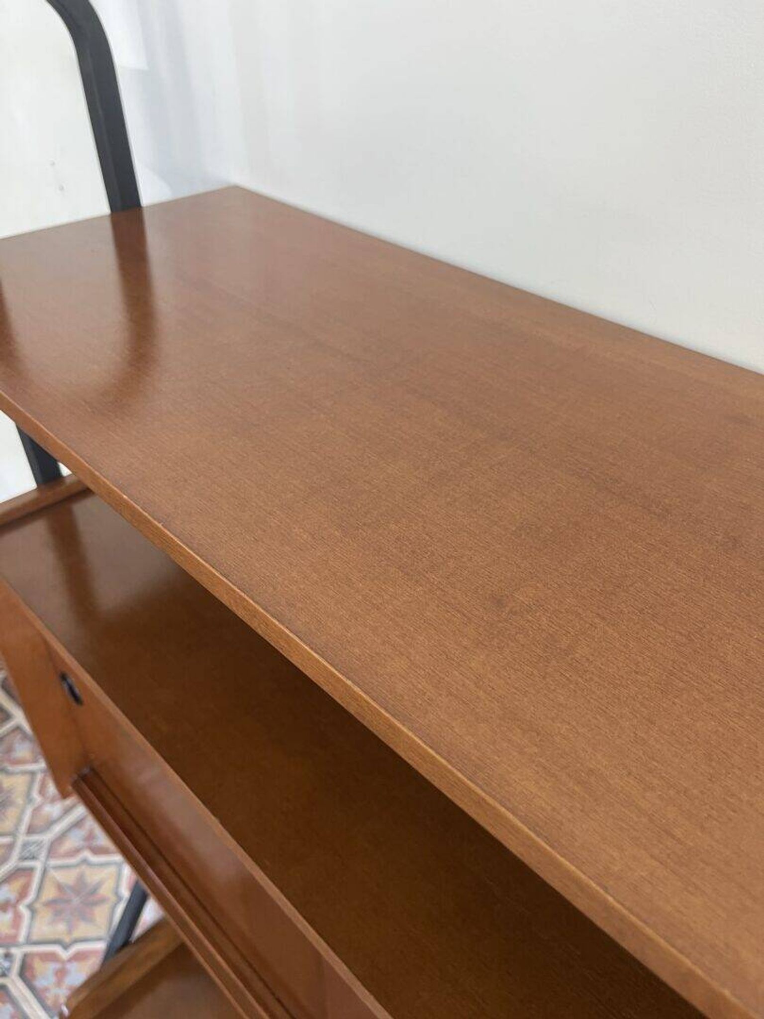 Freestanding wall unit with desk