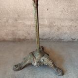 Garden pedestal table