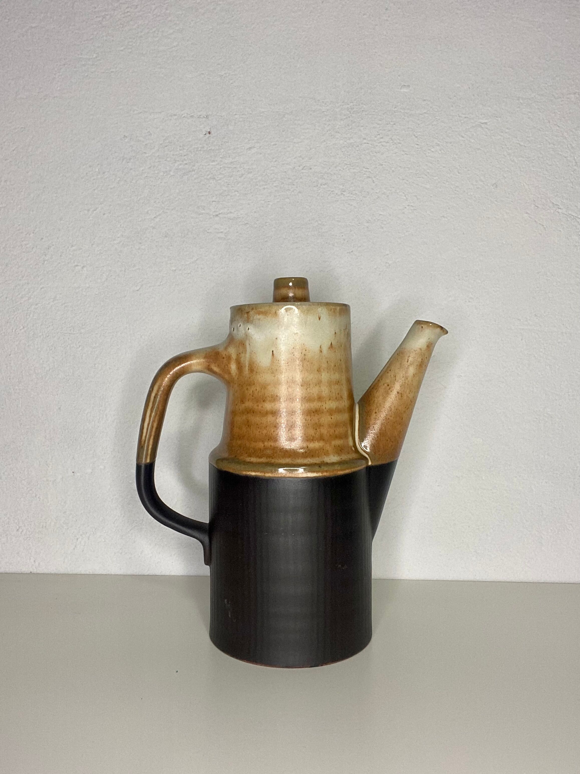 Vintage two-tone coffee maker "Gotek colonia tovar Venezuela"
