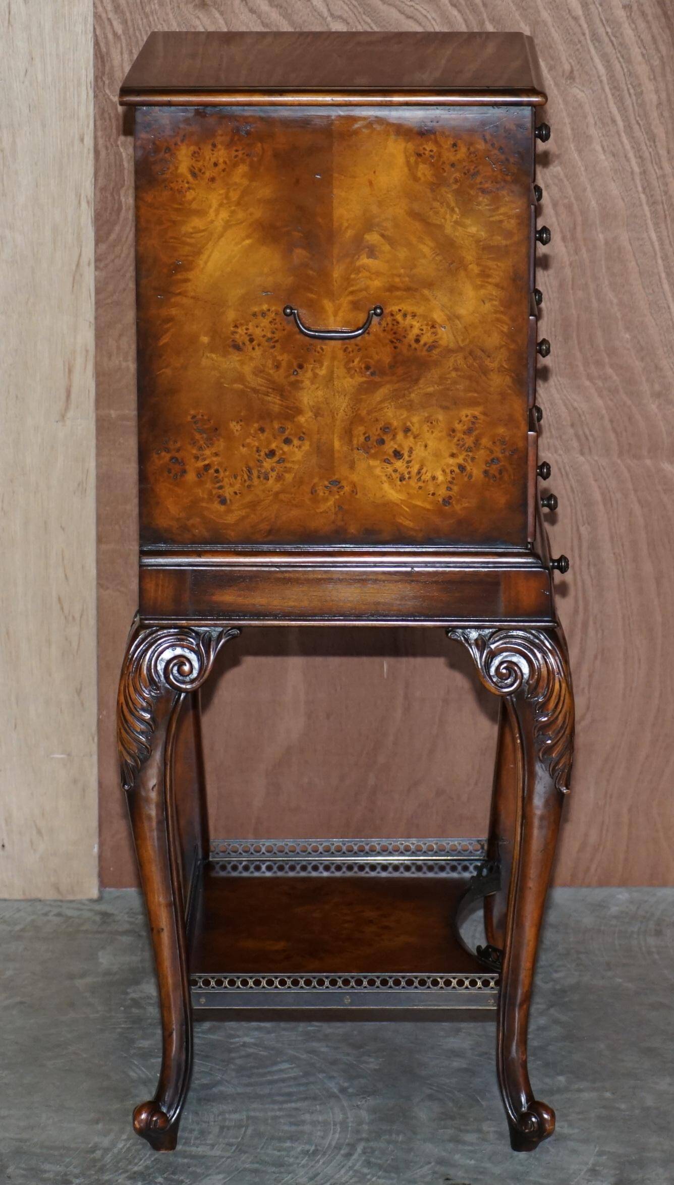 Commode Theodore Alexander style Campagne militaire en cuir