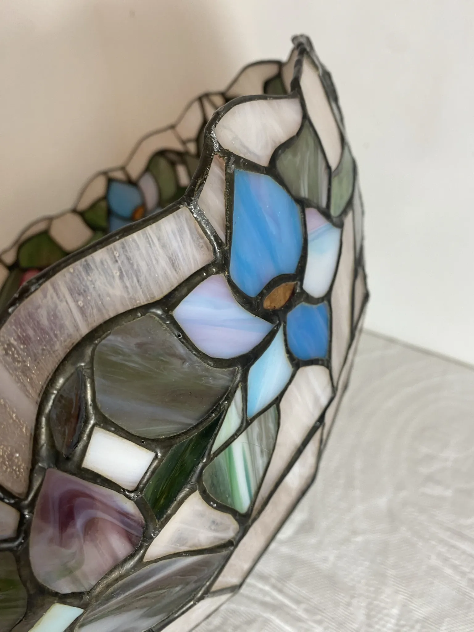 Stained glass pendant