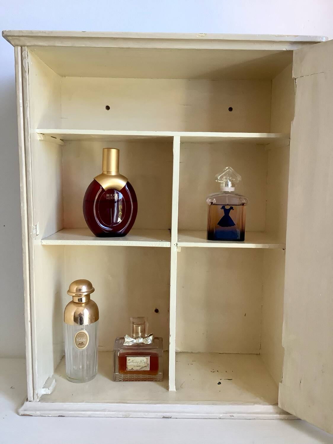 Medicine cabinet