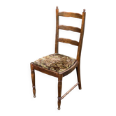 Chaise vintage en bois massif sculpté et tissu velours