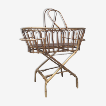 Wicker cradle