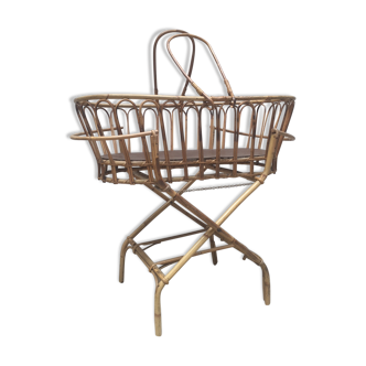 Wicker cradle