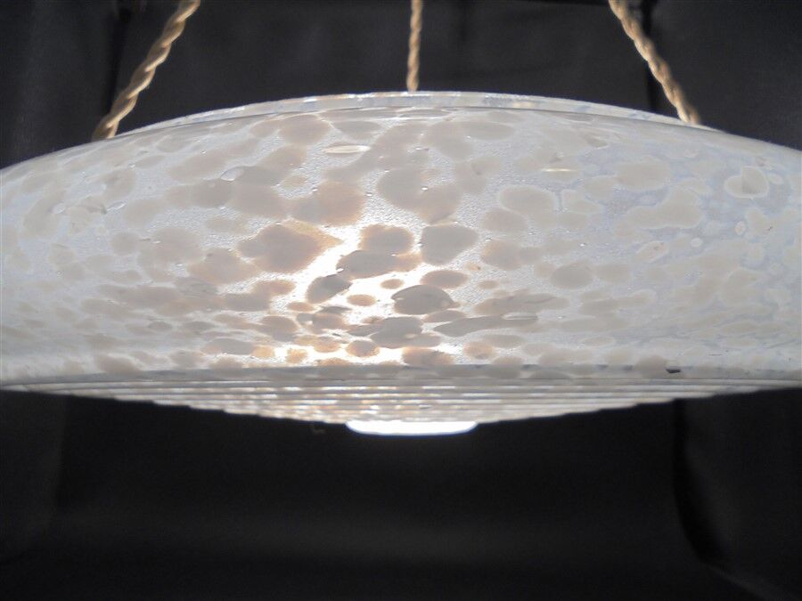 Suspension en verre moucheté