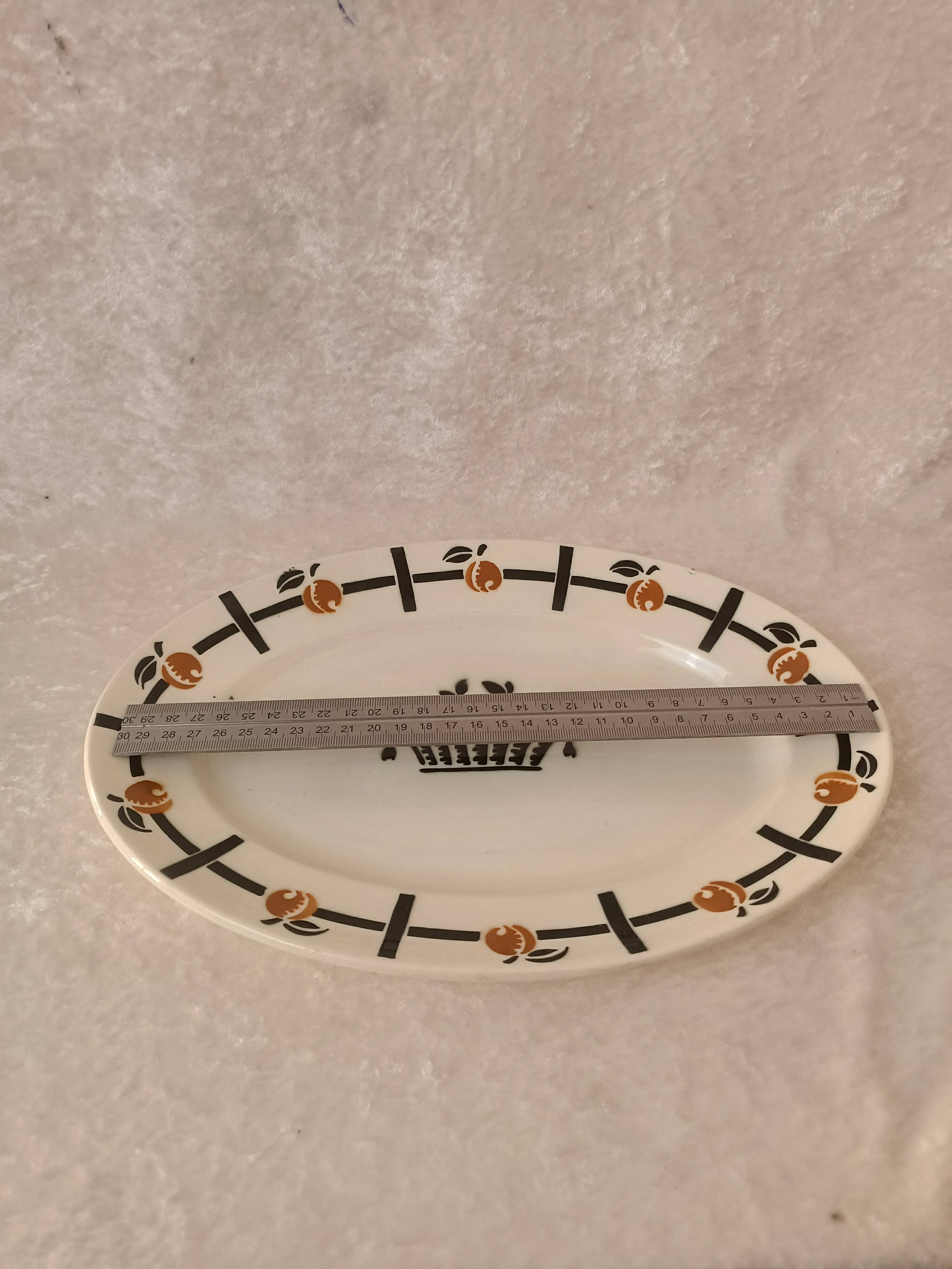 Plat ovale Panier d'abricots Badonviller