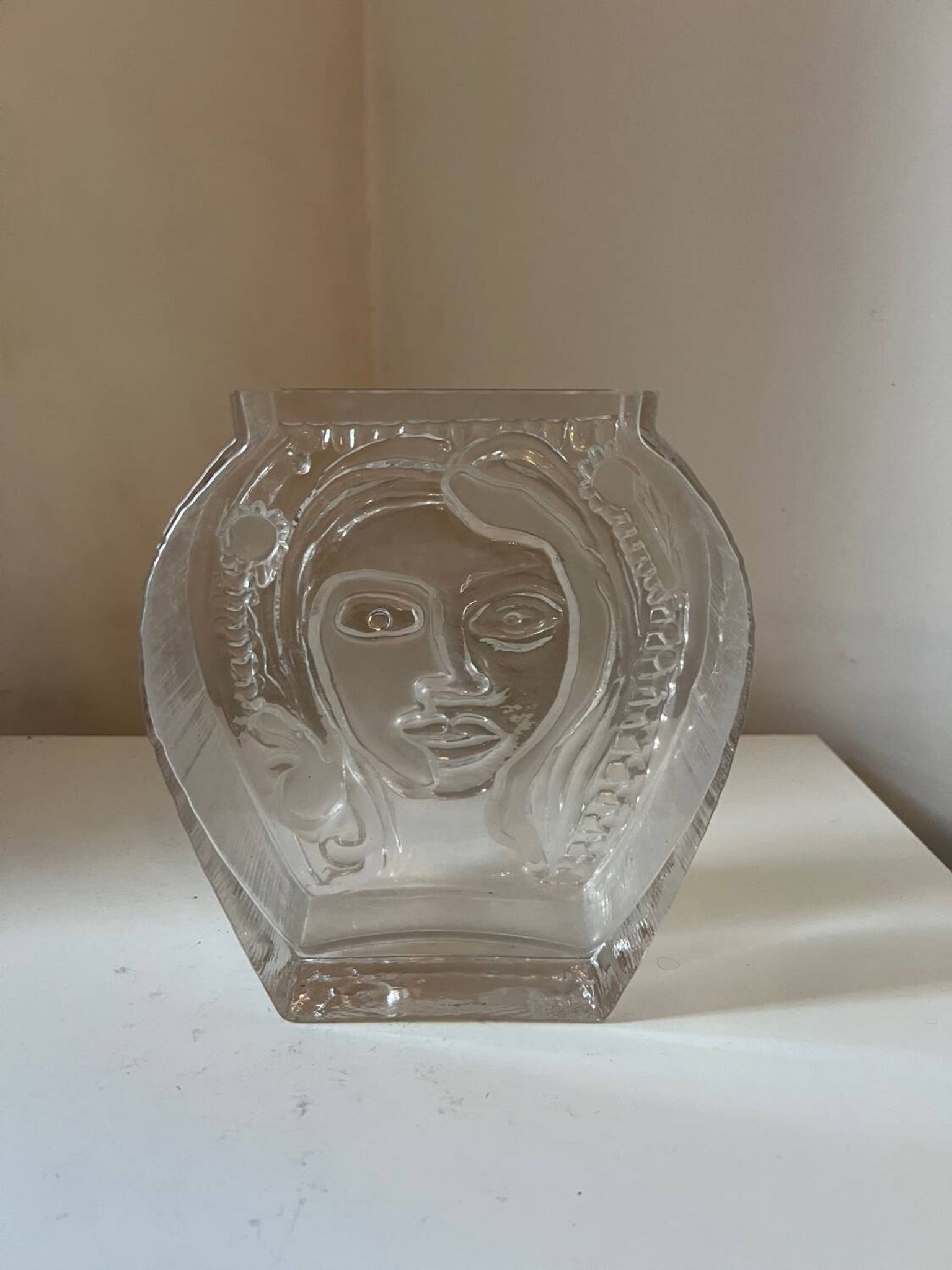 Moulded glass vase with Cubist portrait decoration, modern, 1970.