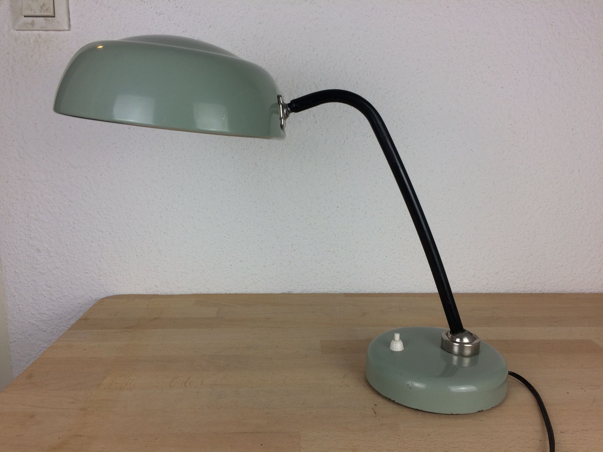 Lampe de bureau années 50 style industriel, métal