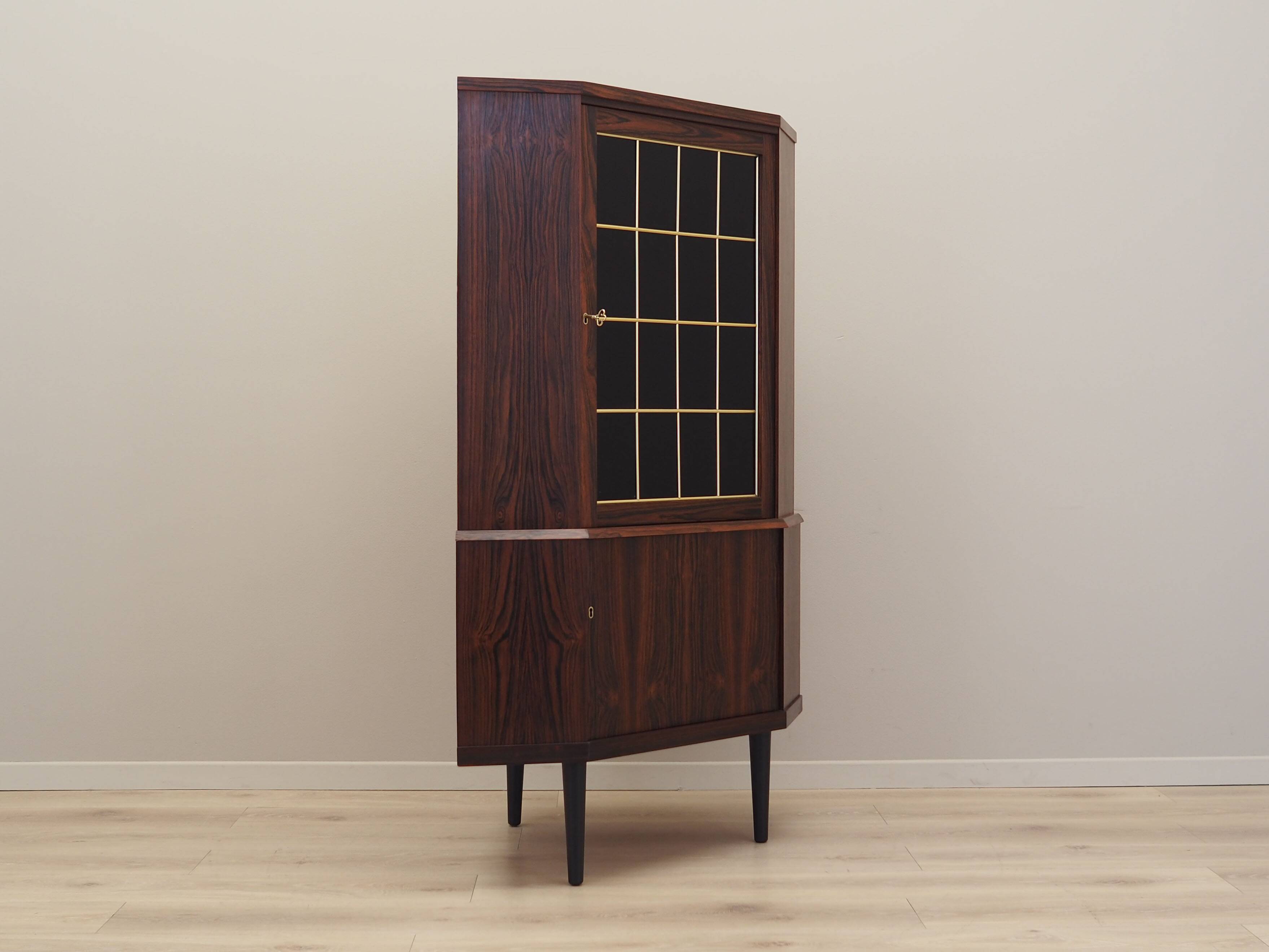 Rosewood corner cabinet, Danish design, 1970s, production: Denmark