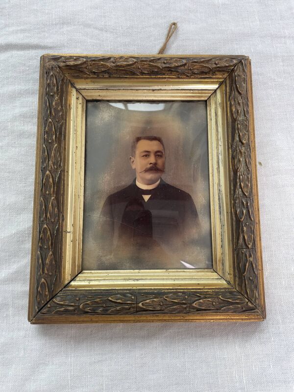 Portrait, photographie, ambrotype, peint à la main, XIXème, signé EV, daté 1881, verre bombé