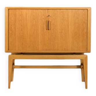 Scandinavian drink cabinet / bar made of oak, 1960's